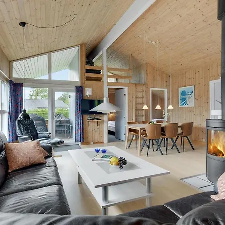 4 Bedroom Pet Friendly In Sydals * Skovbyballe