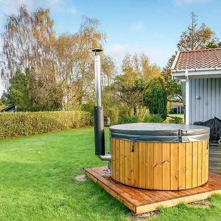4 Bedroom Pet Friendly In Sydals Skovbyballe