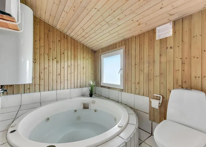 4 Bedroom Pet Friendly In Sydals Сasa de vacaciones Skovbyballe