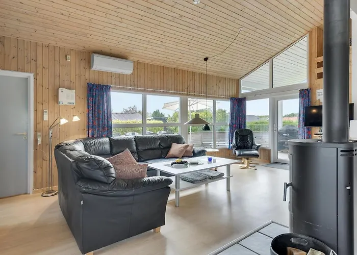 בית נופש 4 Bedroom Pet Friendly In Sydals Skovbyballe